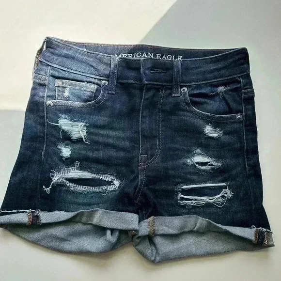 American Eagle Short - Picture 2 of 6